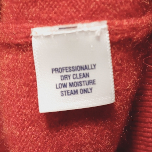 Club Room V-Neck Long Sleeved Men's Sweater Estate 100% Cashmere RUST Orange XL - Picture 5 of 7